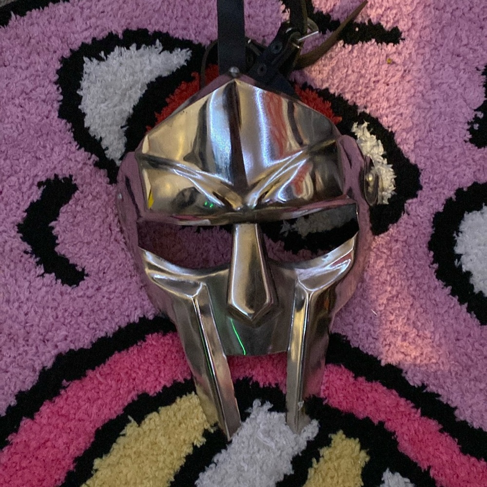 MF DOOM mask